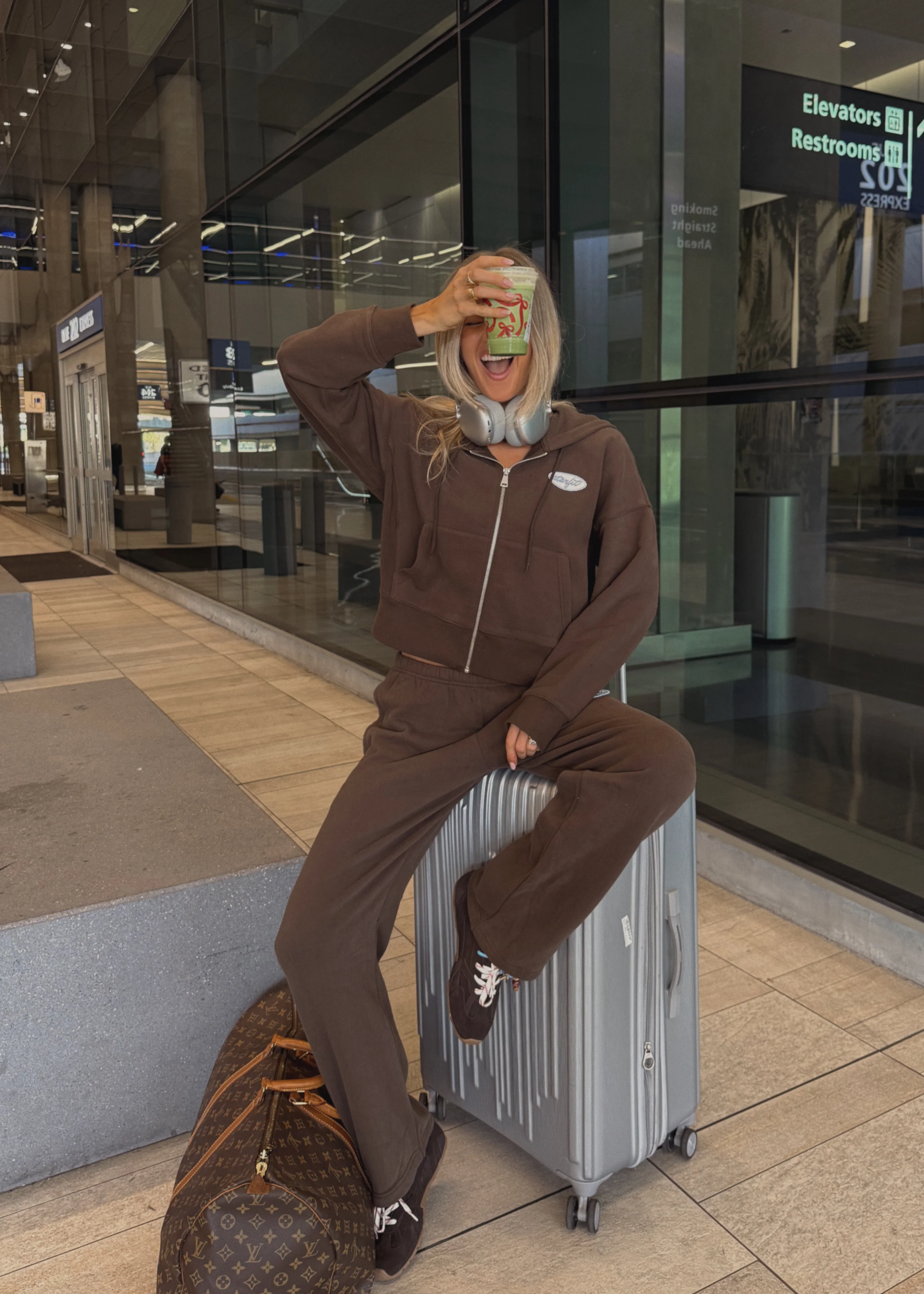 Jetsetter Sweatpants - Image 9
